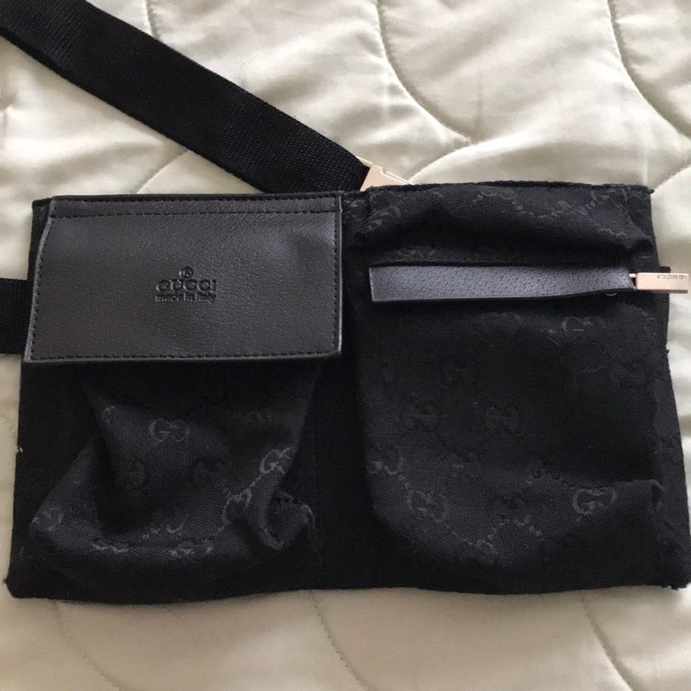 Black Fannie pack